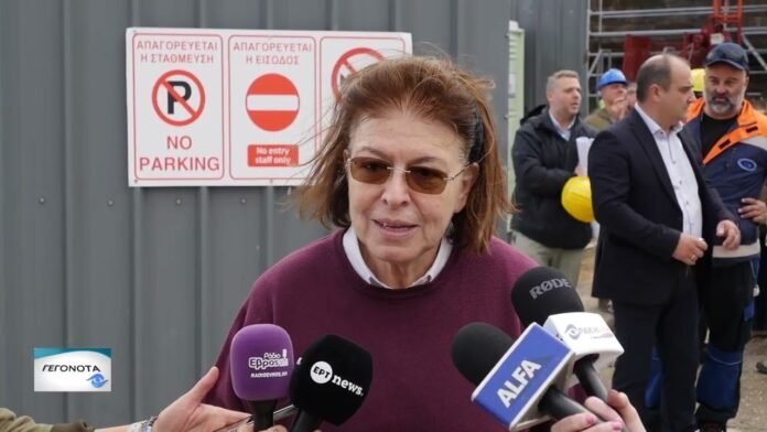 Το τέμενος Βαγιαζήτ στο Διδυμότειχο επισκέφθηκε η Υπουργός Πολιτισμού Λίνα Μενδώνη